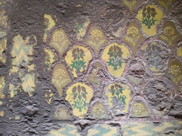 Interior and courtyard of the mosque