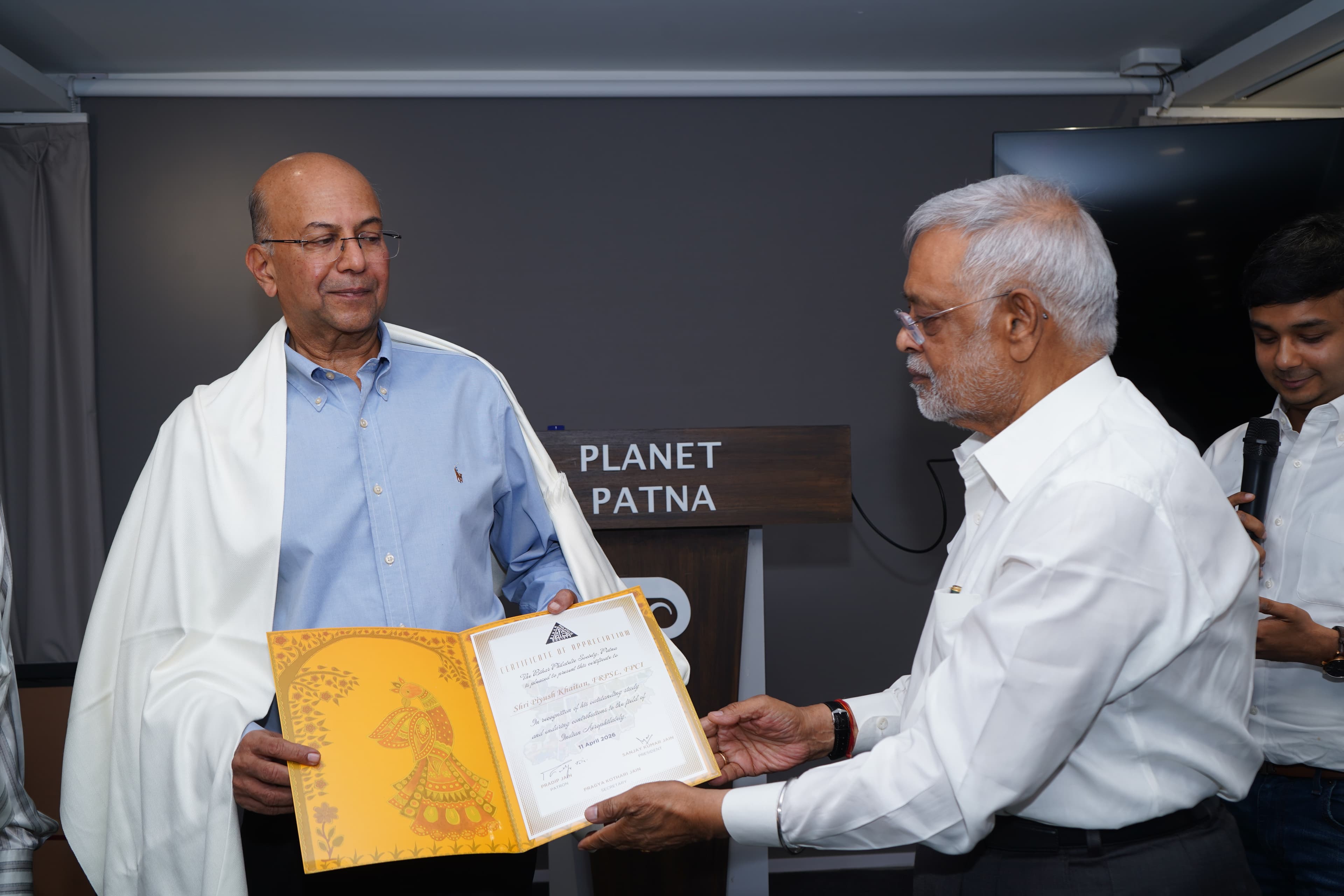 Mr. Piyush Khaitan being felicitated with a certificate of appreciation