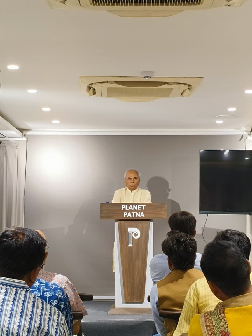 Speaker portrait at the Planet Patna podium